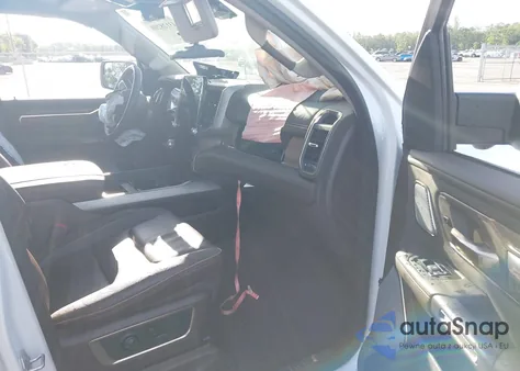 2025 Ram 1500 Limited Longhorn 4X4 5'7 Box z USA, uszkodzony, nr VIN 1C6SRFHP7SN610025